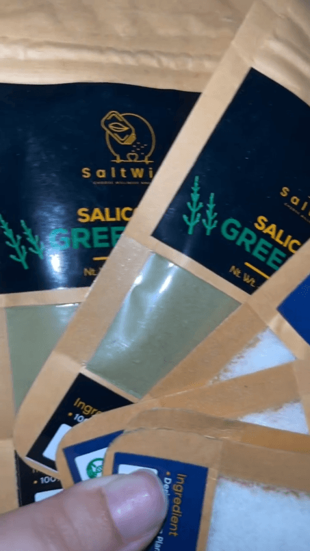 Unboxing by harleypersico